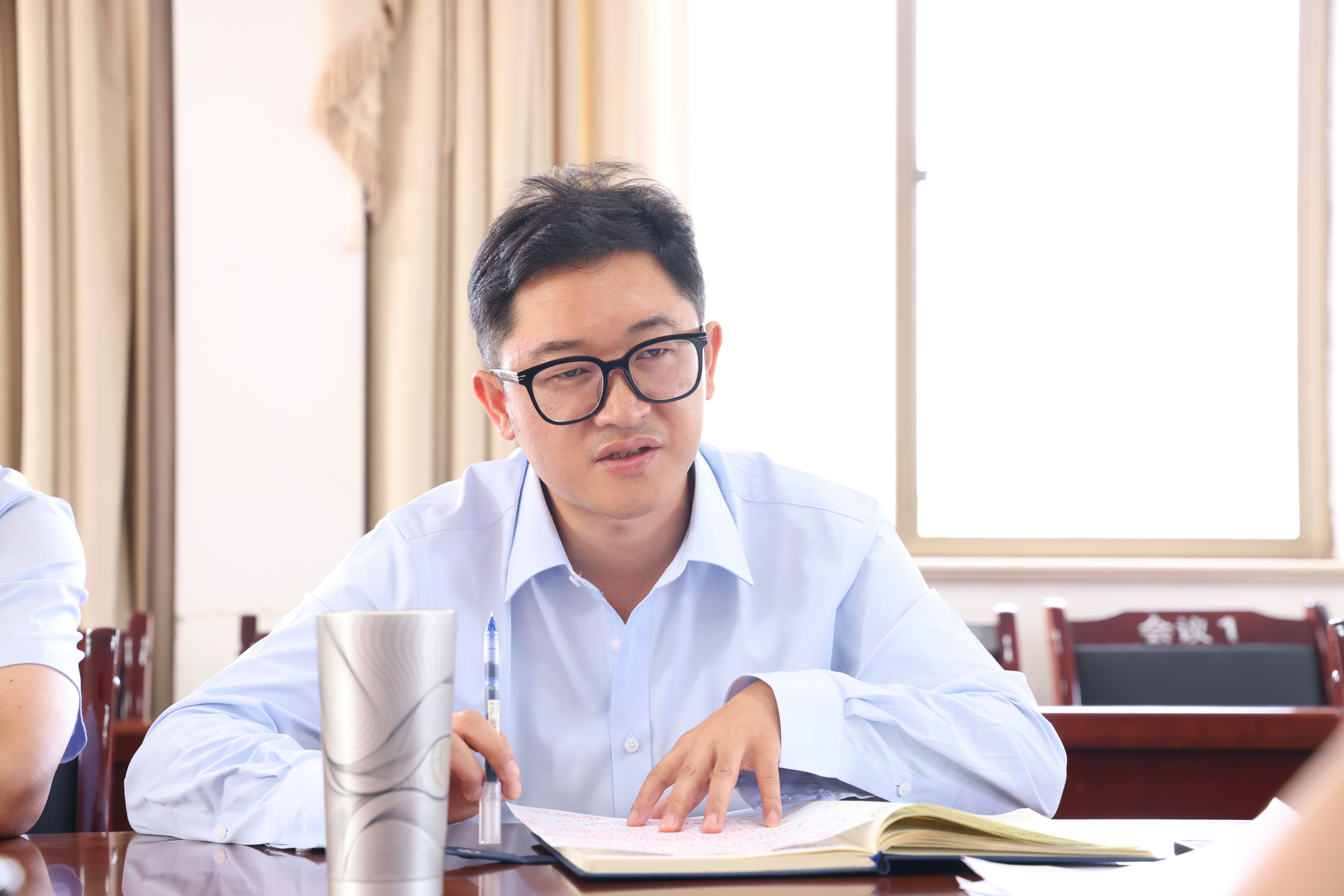 复盘总结找差距 加压奋进保全年——后所煤矿公司召开2026年年中工作会